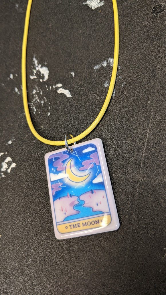 The MOON Necklace
